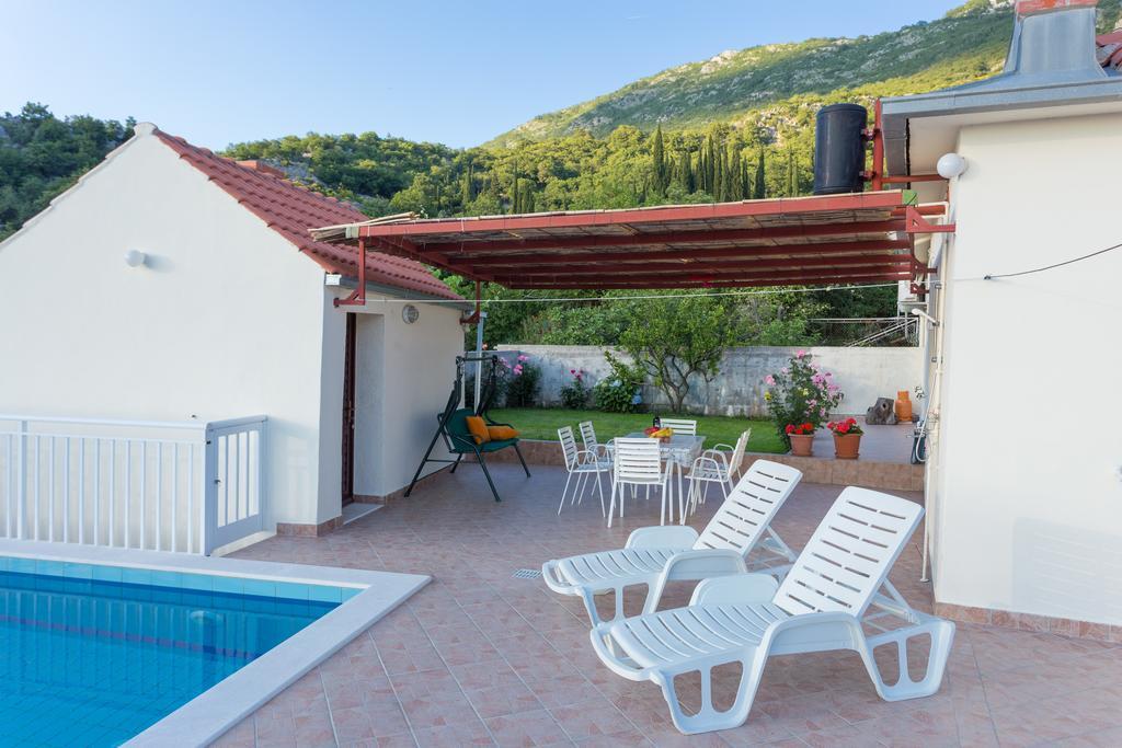 Holiday Home Urlovic 그루다 외부 사진